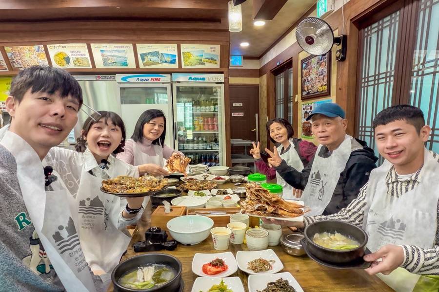 《美食饗宴，品味在地》藍絲帶認證~醬蟹套餐+安康魚湯+季節小菜